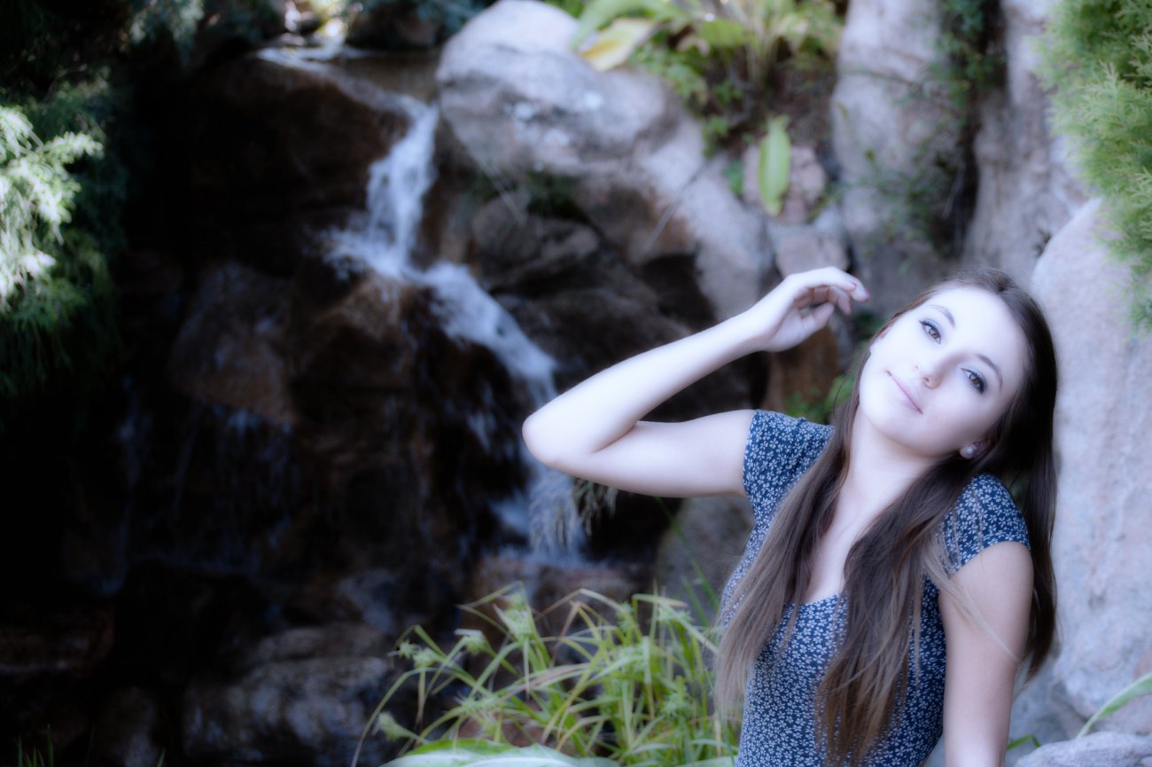 Senior Portraits with Zoe at the Denver Botanic Gardens