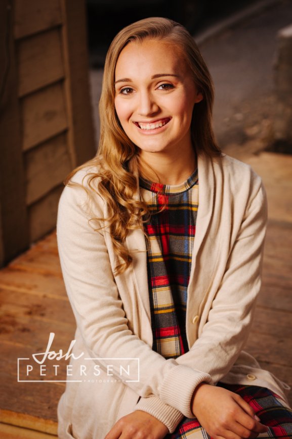 Thunder Ridge High School Senior Portraits - Ani - Idaho Falls