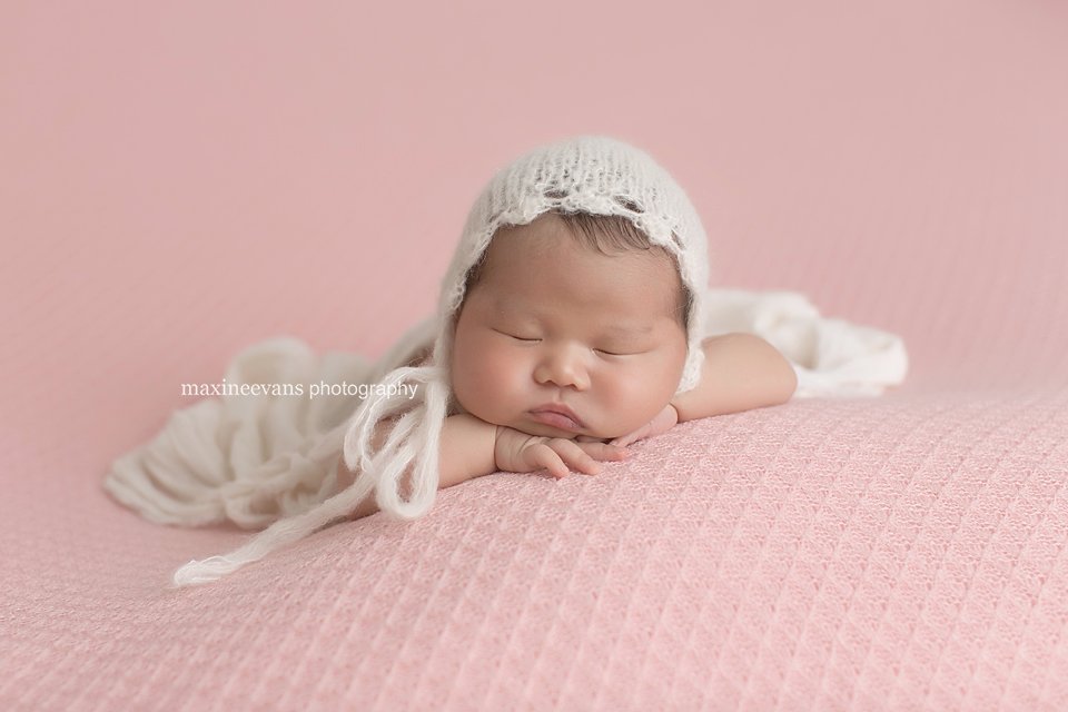 Woodland Hills Newborn Baby Photographer