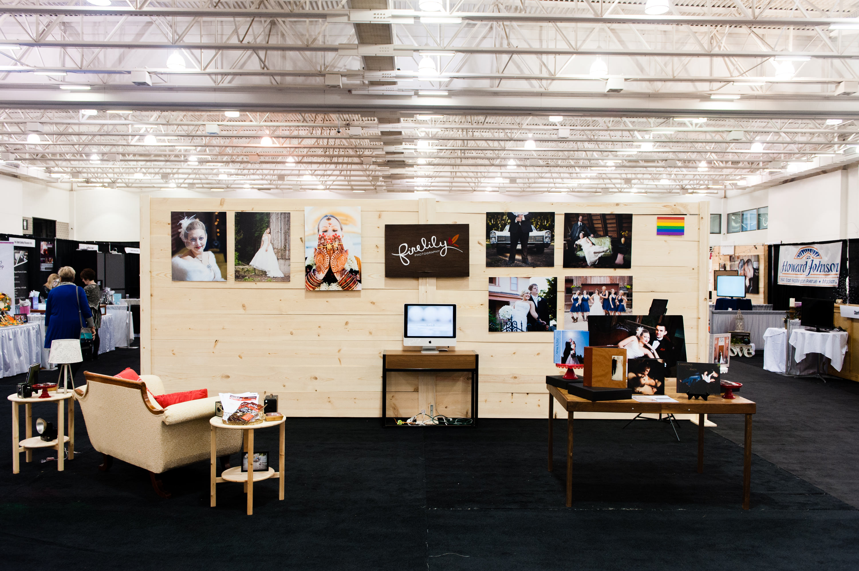 Firelily Photography Madison, WI 2017 Winter Bridal Show Booth | 20 foot wooden wall gorgeous wedding photography display