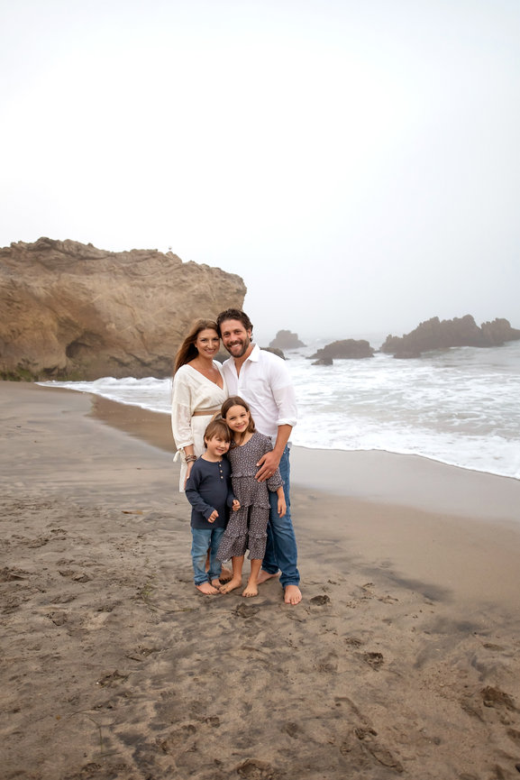 Los Angeles Family Photoshoot in Malibu at Leo Carrillo State Beach