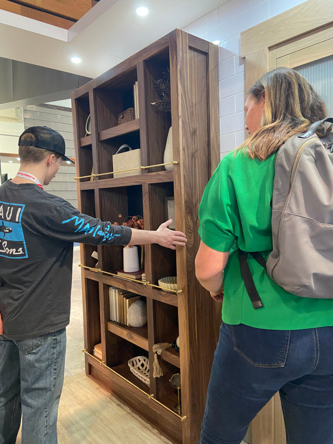 Six Reasons We’re Head Over Heels for Wallpaper