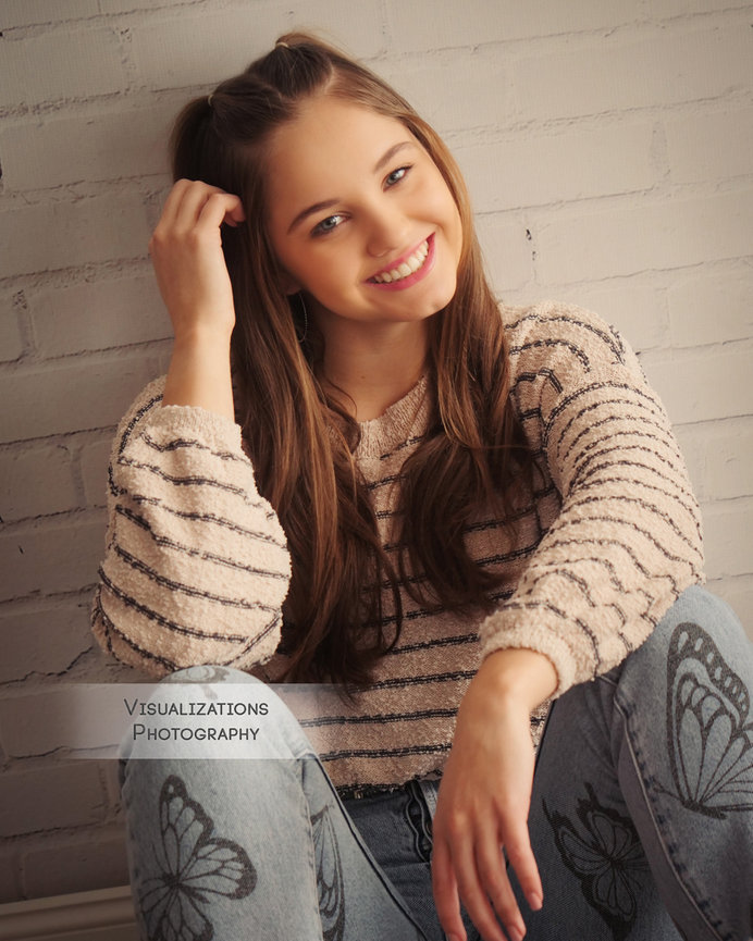 Alyssa - Viz-Model 2023