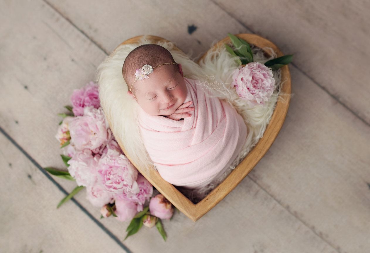 M's 4th Of July Cake Smash With Beth Galligan Boston First Birthday Photographer