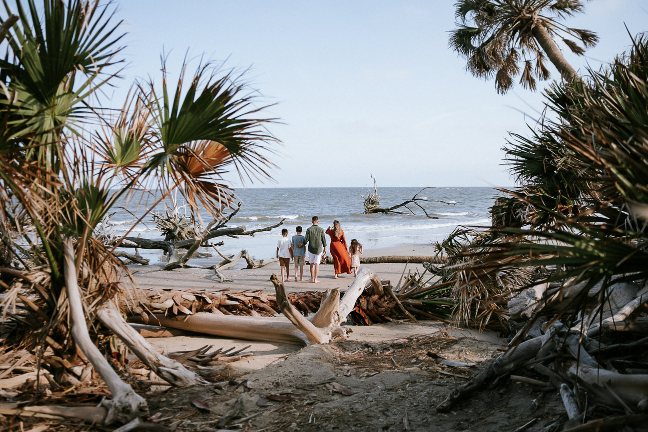 Capturing Memories: Why You Need a Family Beach Session at Botany Bay with Jeni Buchanan