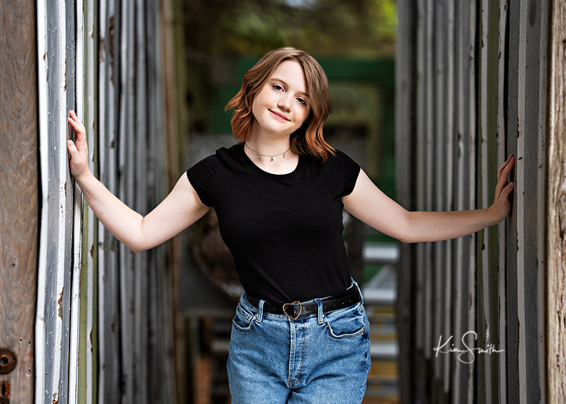 Kacie-Carrollton-Class of 2025-Senior-Pictures-Birch Run-Michigan-Photographer