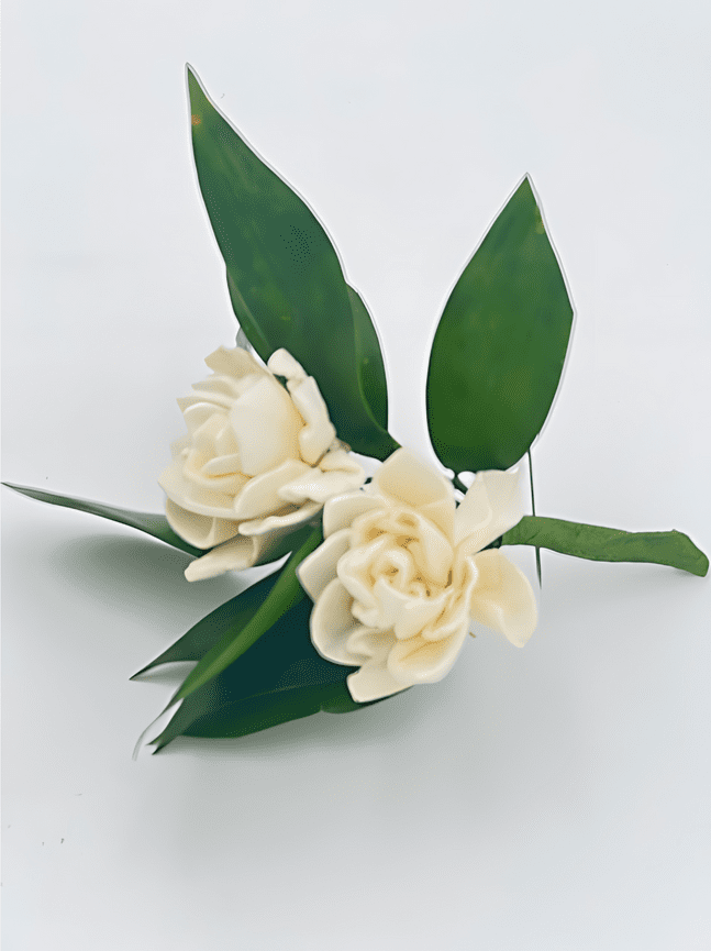 Sola Wood Flower Boutonniere