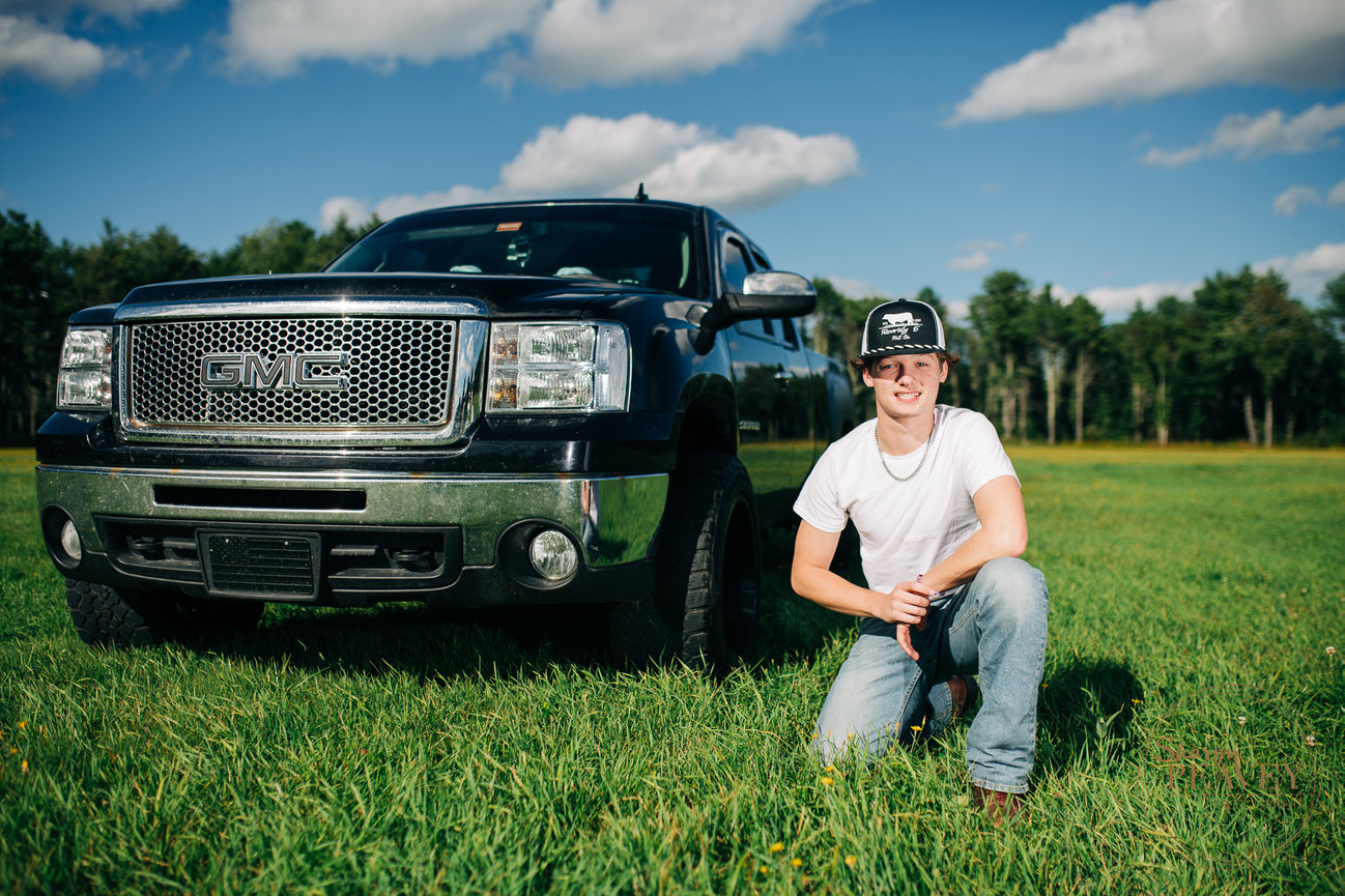 Twice the Love: Newborn Portraits of Twins Maeve & Milo