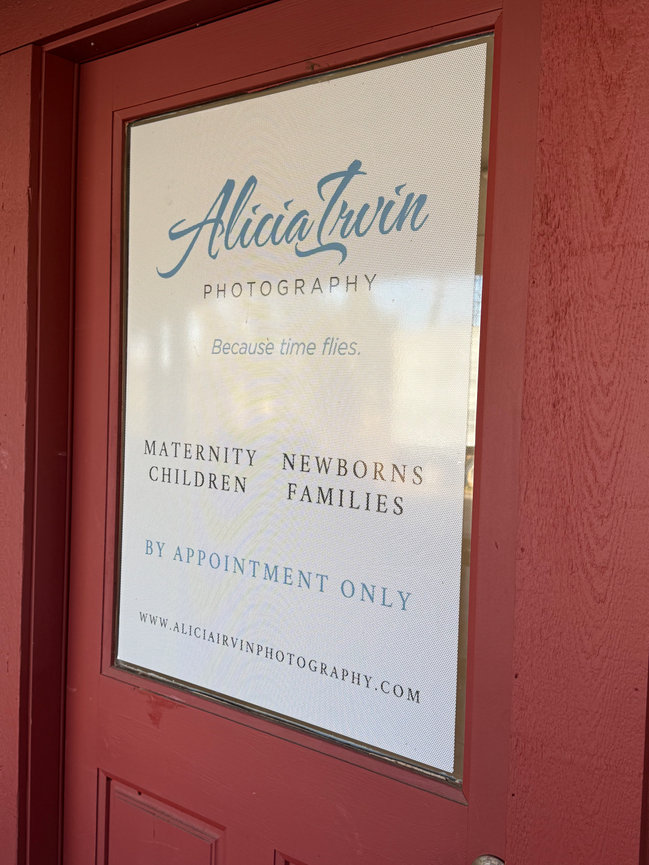 When is the best time to book my newborn photography session? / Greensboro Newborn Photographer