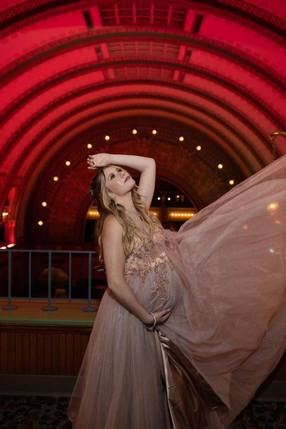 Your Go-To Saint Louis Photographer for Headshots & Personal Branding