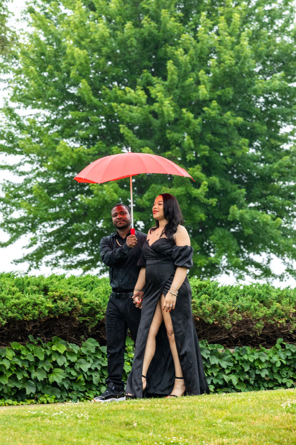 A Love Story Captured: Jasmine & Eric Enchanting Engagement Photo Shoot