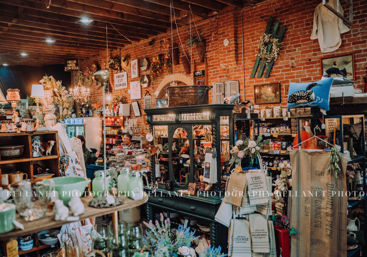 Nick and Eva Sweet Water Hollow Salmon Idaho Idaho Wedding