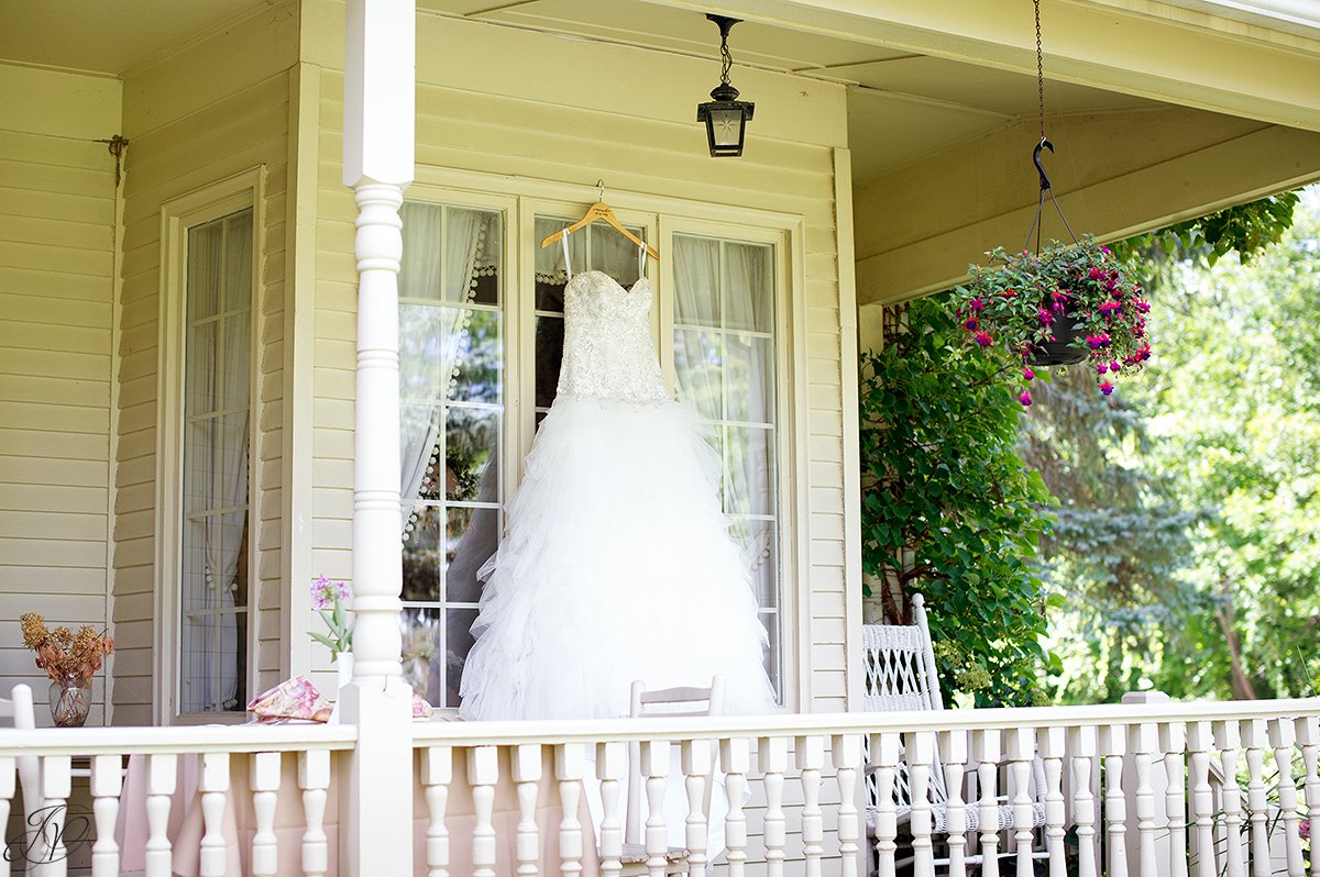 beautiful wedding dress asa ransom house 