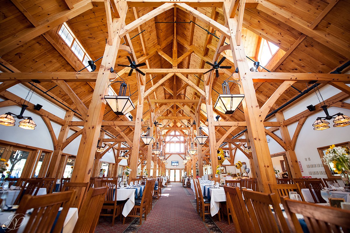 reception details at ceremony Timberlodge at Arrowhead Golf Club