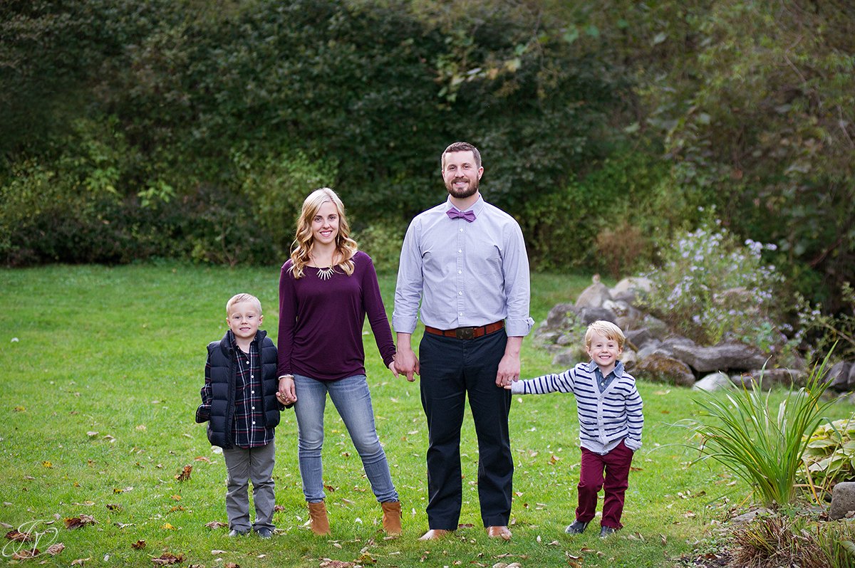 fall family portrait saratoga springs