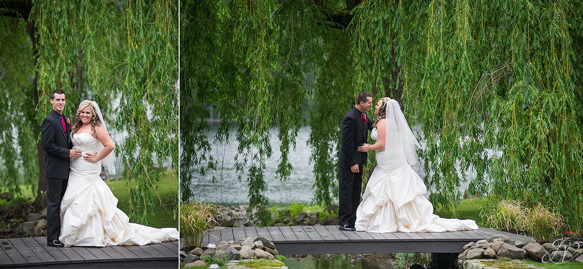 summer wedding photos, bride and groom on bridge