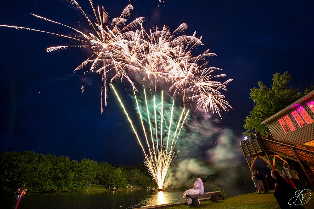 fireworks at a wedding, unique wedding fireworks shot