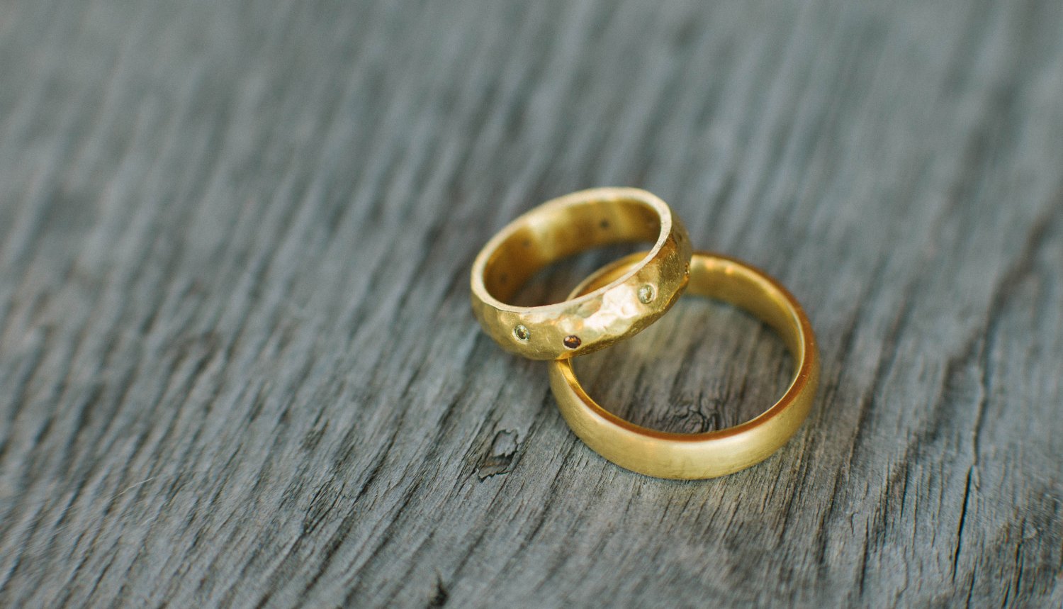 Laguna Beach CA wedding day photography by Brett Hilly with a polished and professional presentation.