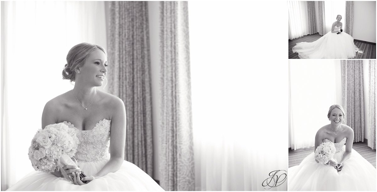 bridal portrait pre wedding black and white