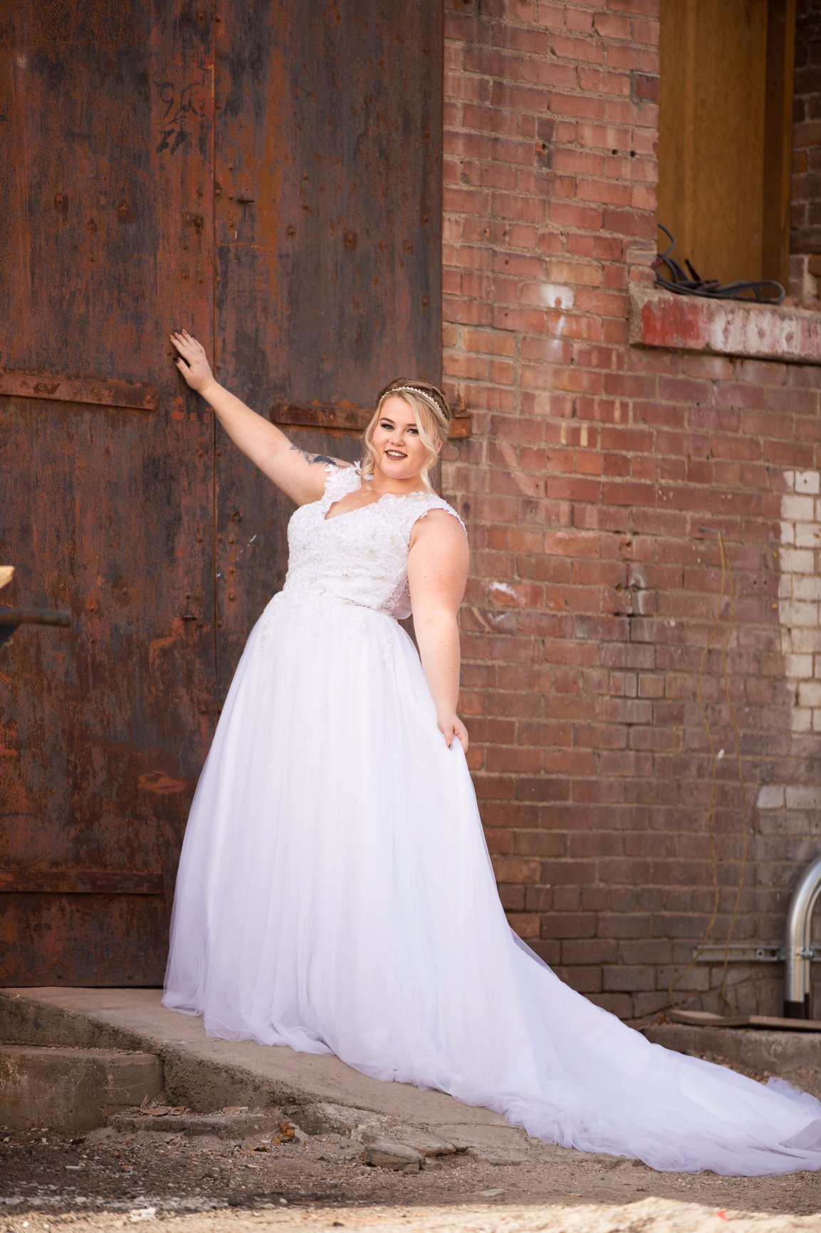 Downtown Elko Bridal Session