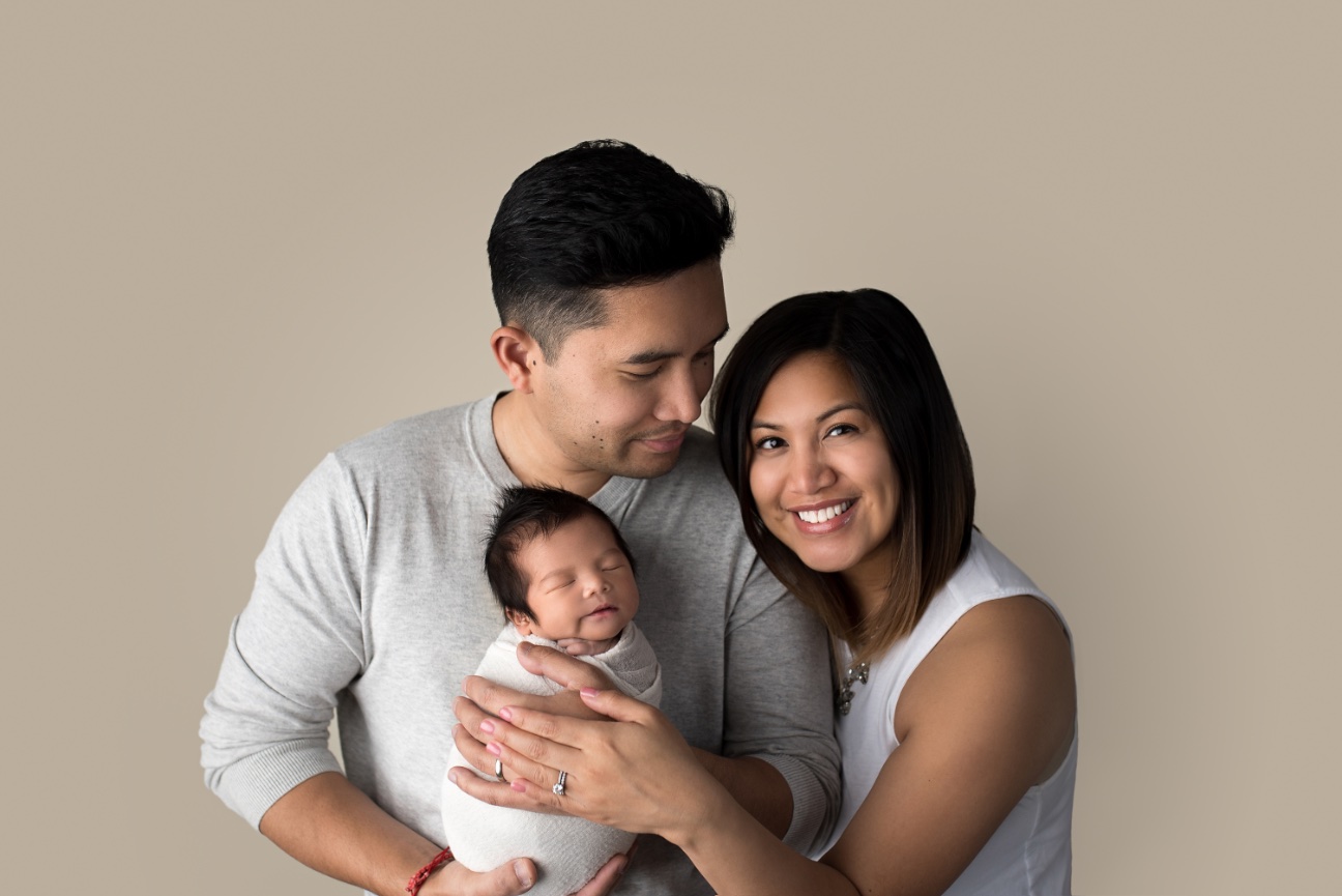 newborn-maternity-photographer-studio-Monmouth-County- Colts Neck