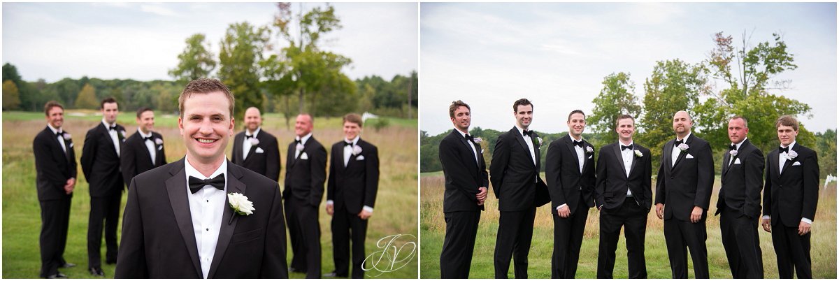 groomsmen portraits outside saratoga national