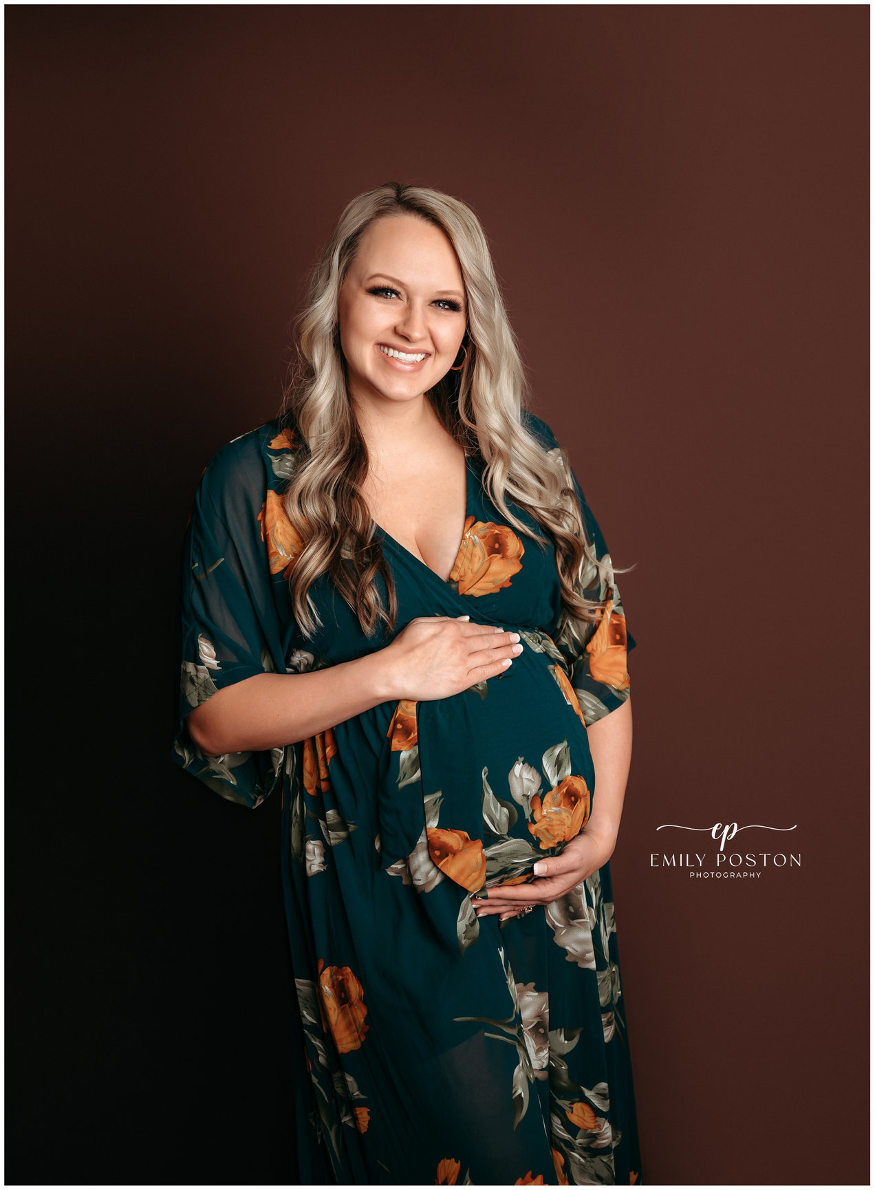 Tanya's Studio Maternity Photos in Jefferson City Emily Poston