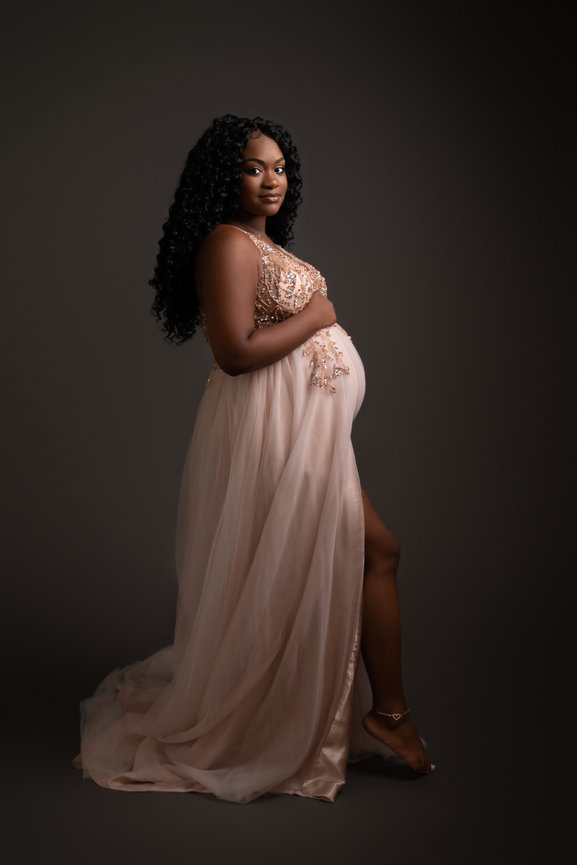 maternity photography orlando, maternity photographer in orlando, maternity portraits near me