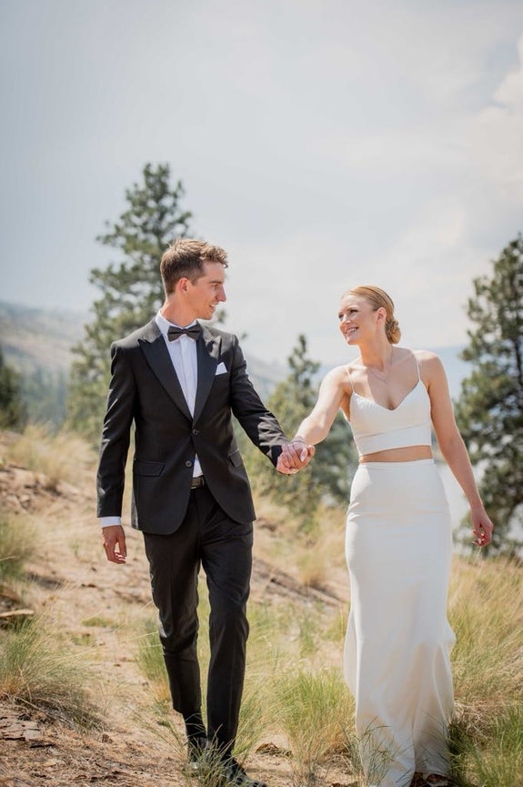 The best wedding photographer in Kelowna