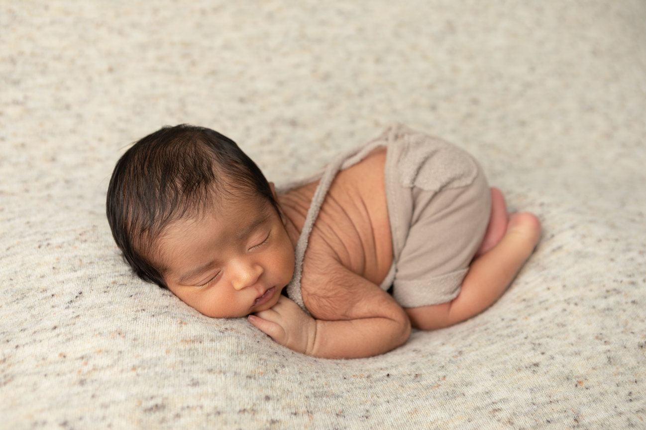 chino hills newborn photographer, chino newborn photographer, chino baby photographer, chino hills family photographer, chino cake smash photographer, chino ca,