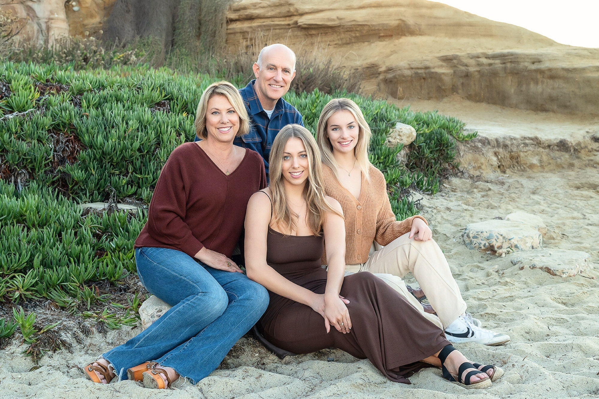 Stylish Family Portrait in San Diego at the beach