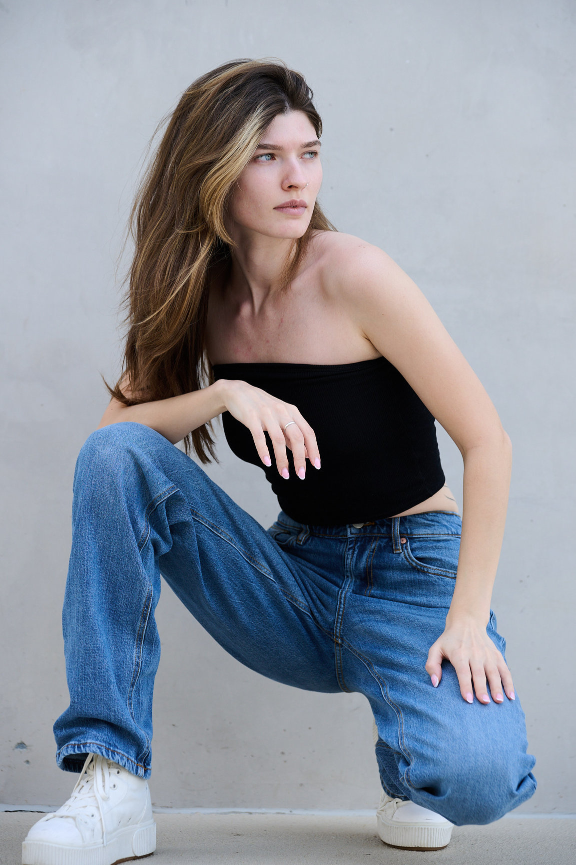 Model Digitals: How to Take Perfect Polaroids for Agencies & Clients
