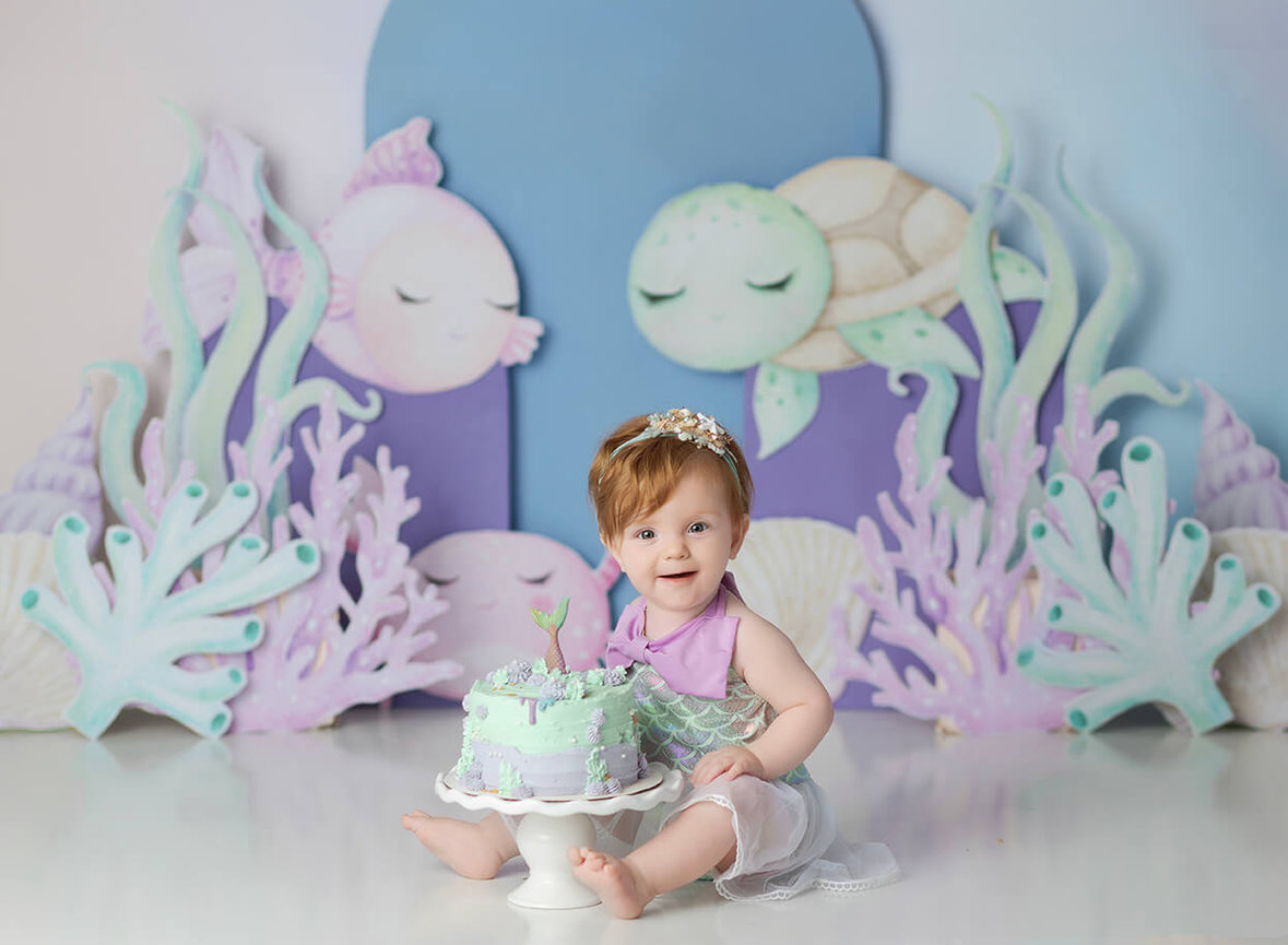 best Peoria cake smash photographer, cake smash portrait studio near me Peoria,  professional cake smash photos Peoria IL