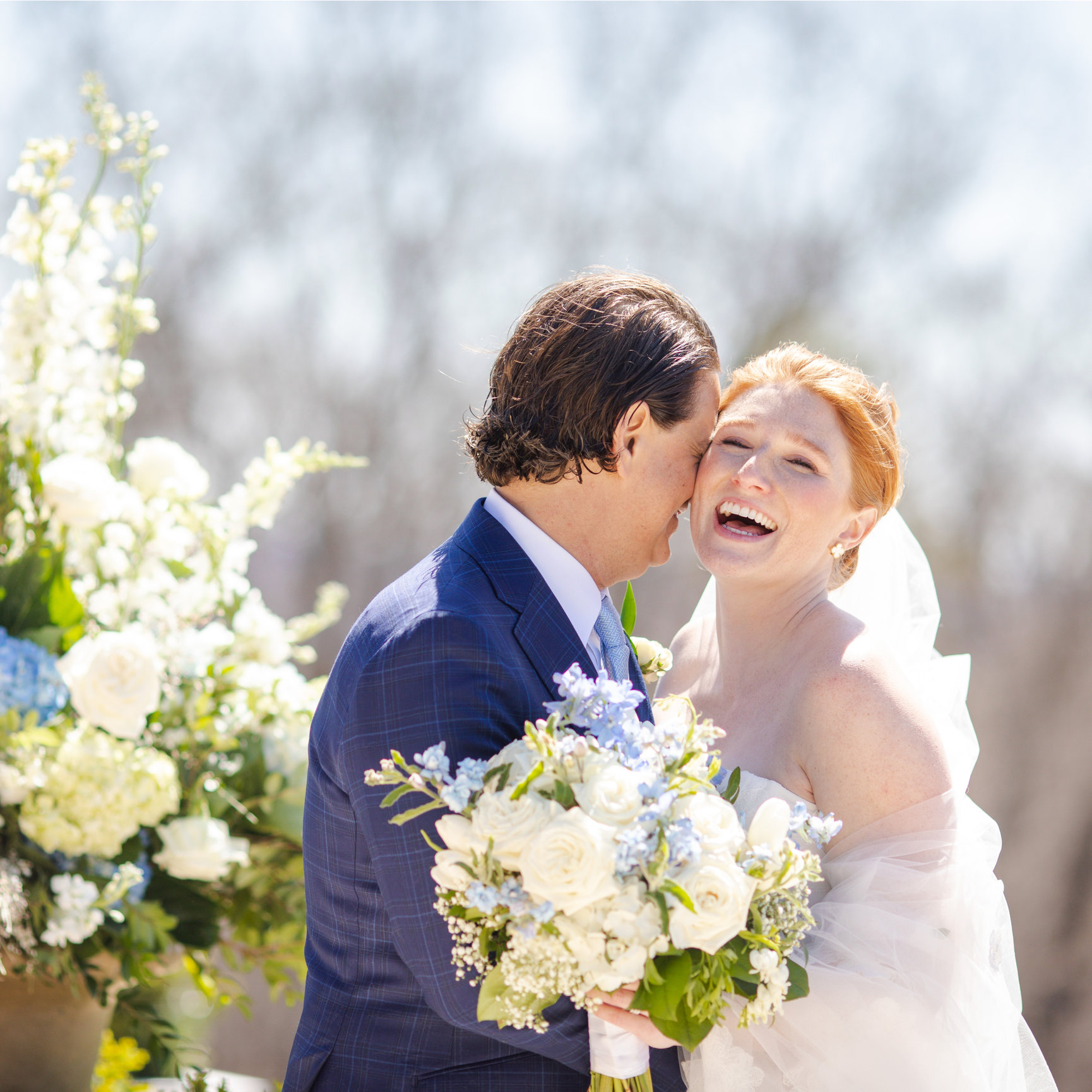 St. Louis Wedding Photographer Madeline & Matt at Strathalbyn Farms
