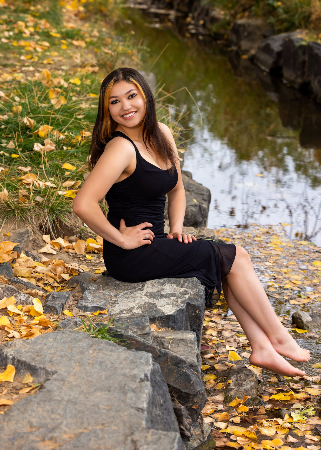 Sandy Poon BACKYARD GALLERY - Sandy Puc Senior Photography