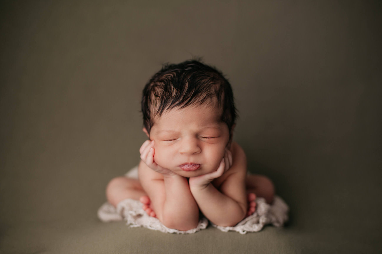 San Juan Capistrano maternity photographer, San Juan Capistrano newborn photographer, San Juan Capistrano baby photographer, San Juan Capistrano family photographer, portrait studio in San Juan Capistrano CA