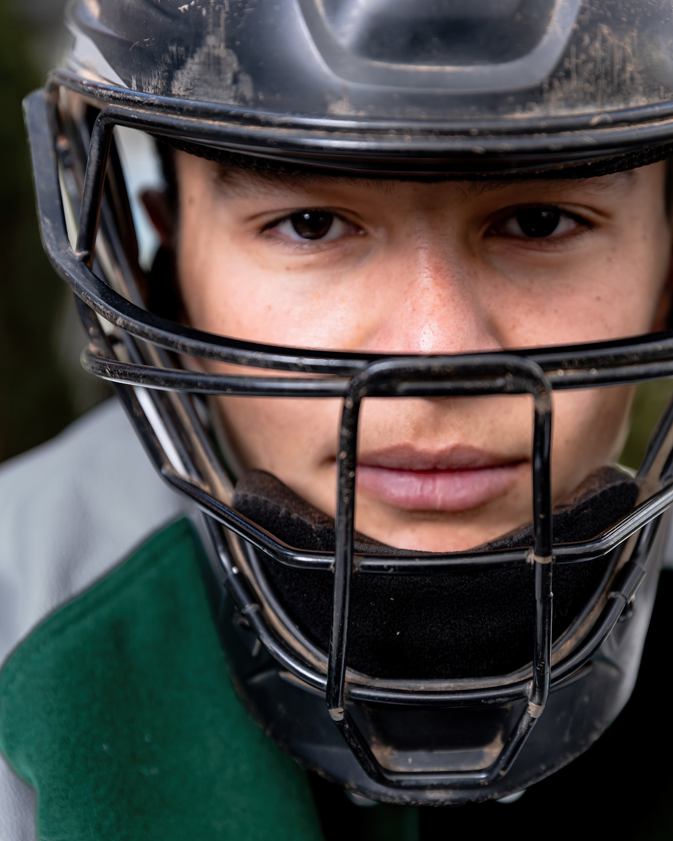 Essential Senior Portrait Tips for Athletes - Behind the Lens Sports