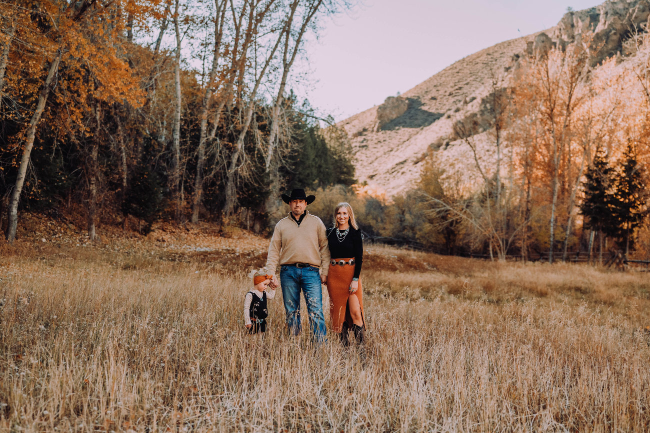 Challis Idaho Family, Mountain Family Photos, Idaho Family Photographer